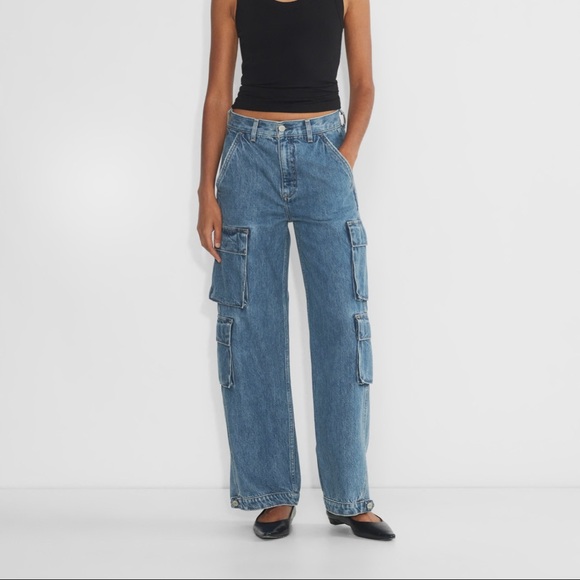 Aritzia Denim - 90’s Millie Cargo jeans by denim forum